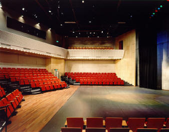 Theaterzaal, Click to enlarge